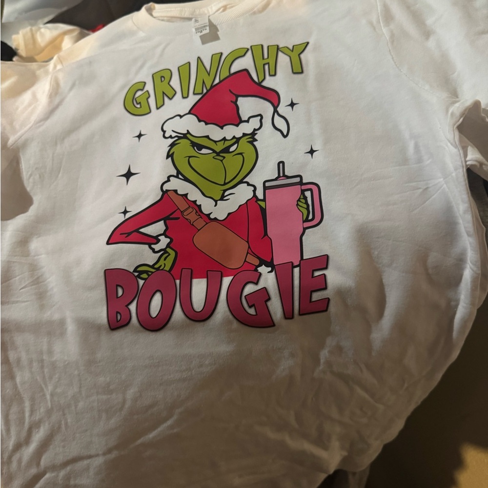 Grinchy Bougie Graphic Tee